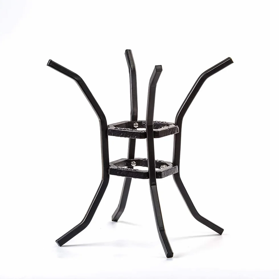 Lodge Fire and Cook Stand, negro, 8 pulgadas