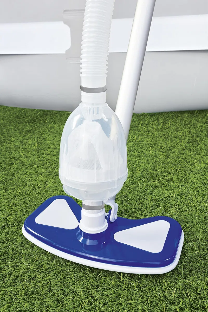 Bestway Flowclear™ AquaClean Pool Cleaning Kit