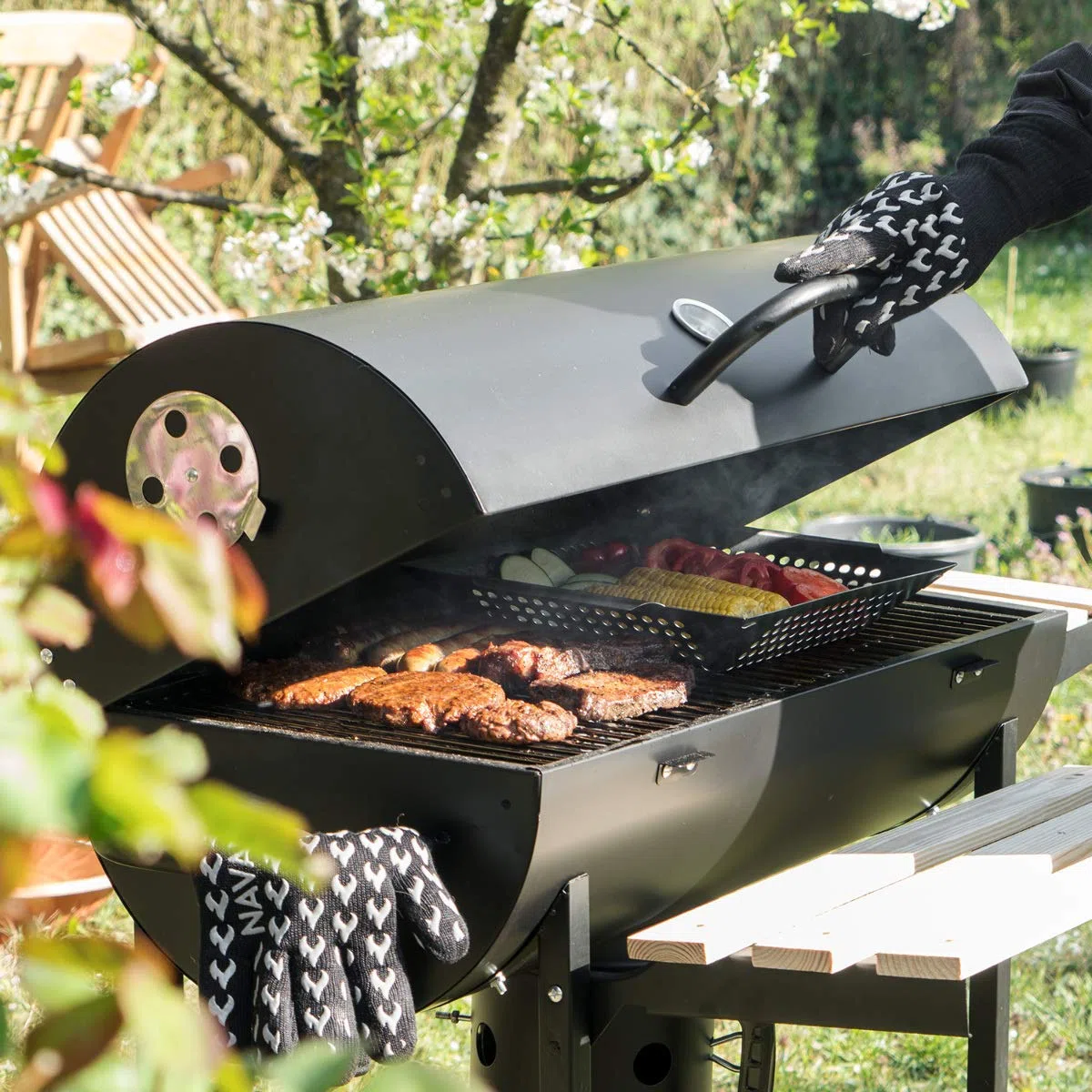 Navaris Bandeja Barbacoa Acero Inoxidable - Bandeja Parrilla Barbacoa y Horno de 35x30x6cm - Fuente Grande de Barbacoa - BBQ Grill Basket