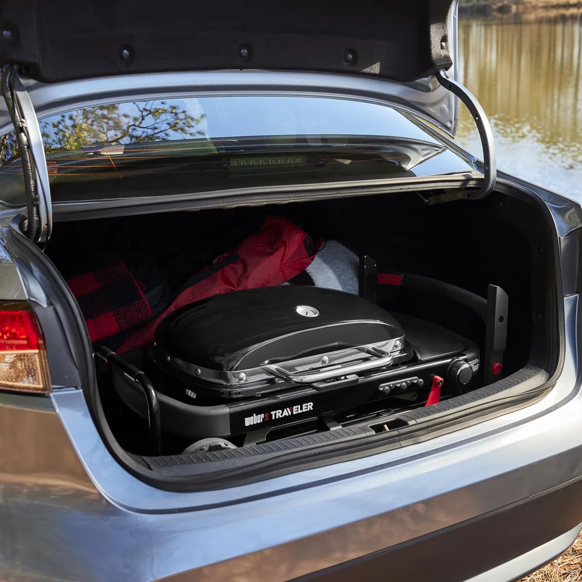 Barbacoa de gas Weber Traveler® Compact, Negro (1500557)